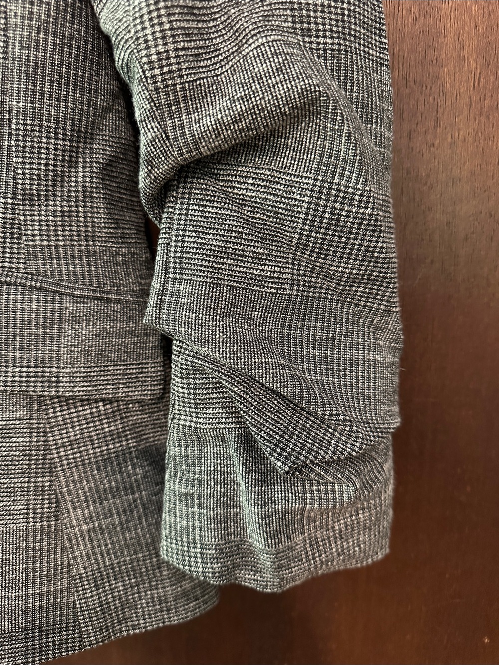 Women’s H&M scrunch sleeve blazer • suit jacket - Picture 5 of 5